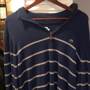 Large Southern Tide sweater/ pullover